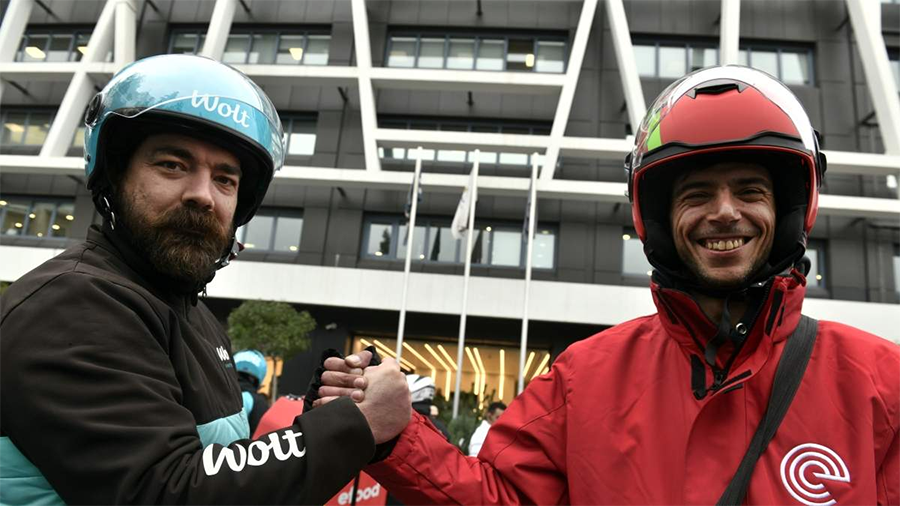 Απεργία των διανομέων eFood και Wolt την ημέρα του τελικού του Παγκοσμίου Κυπέλλου