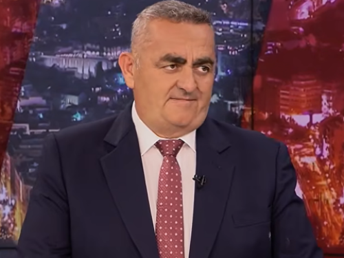 Η Πολιτική Σκηνή σε Κίνηση: Ισορροπίες και Δραστηριότητες
