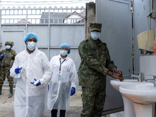 Παγκόσμιος Συναγερμός: Έμπολα και Αύξηση Κόστους Πρόληψης σε Σεξουαλικά Νοσήματα