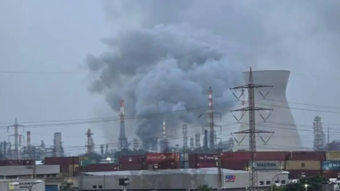 Πολιτικές Εξελίξεις: Από τη Βουλή μέχρι τις Βρυξέλλες