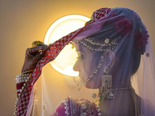 Η νέα εμμονή των νυφών στην Ινδία: Οι ενέσεις αδυνατίσματος και οι κίνδυνοι τους