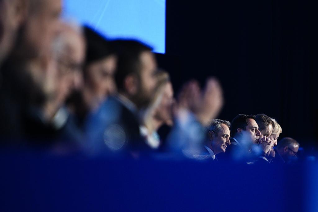 Σημαντικές Πολιτικές Εξελίξεις: Τσίπρας και Μητσοτάκης στο Προσκήνιο