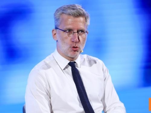 Δραματικές πολιτικές εξελίξεις: Άρσεις ασυλίας και πρωτοβουλίες για την Υγεία