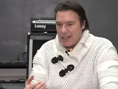 Η Μαρινέλλα: Ένα τελευταίο αντίο και η παρακαταθήκη της στο ελληνικό τραγούδι