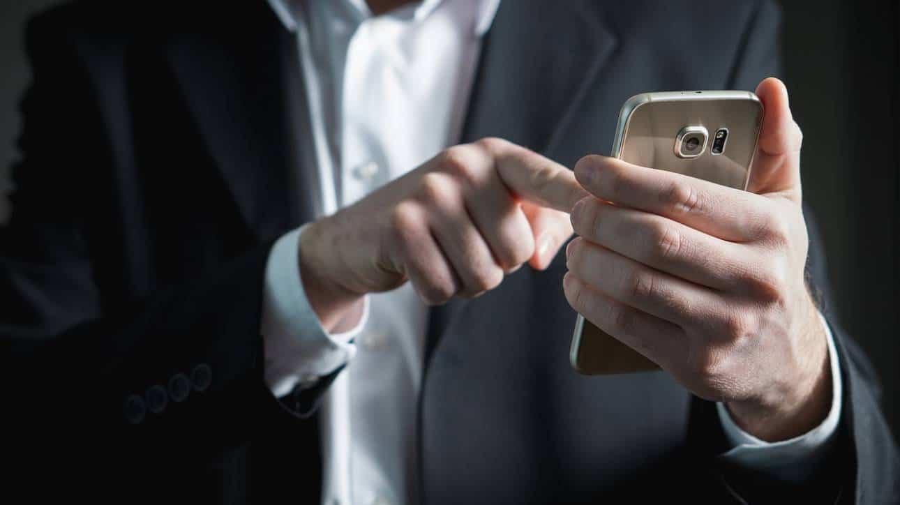 Συναγερμός από την Apple: Προειδοποίηση για ύποπτο email προς χρήστες iPhone