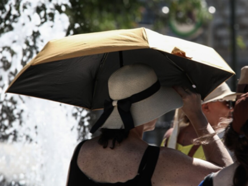 Έρχεται νέο κύμα καύσωνα στην Ελλάδα με 40άρια – Ο καιρός ανά ημέρα