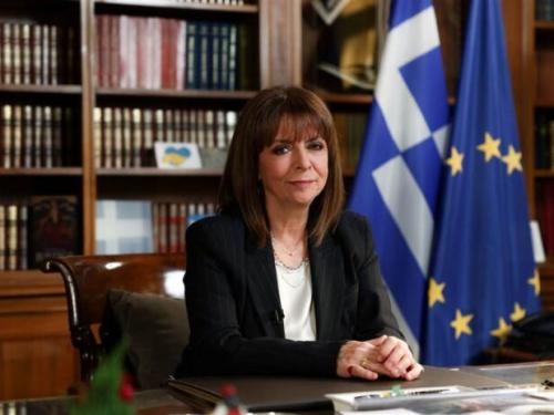 Στο Στίγμα της Ιστορίας: 57 Χρόνια μετά το Πραξικόπημα - Η Αναμνηστική Δήλωση της Προέδρου Σακελλαροπούλου για την Ενίσχυση της Δημοκρατίας