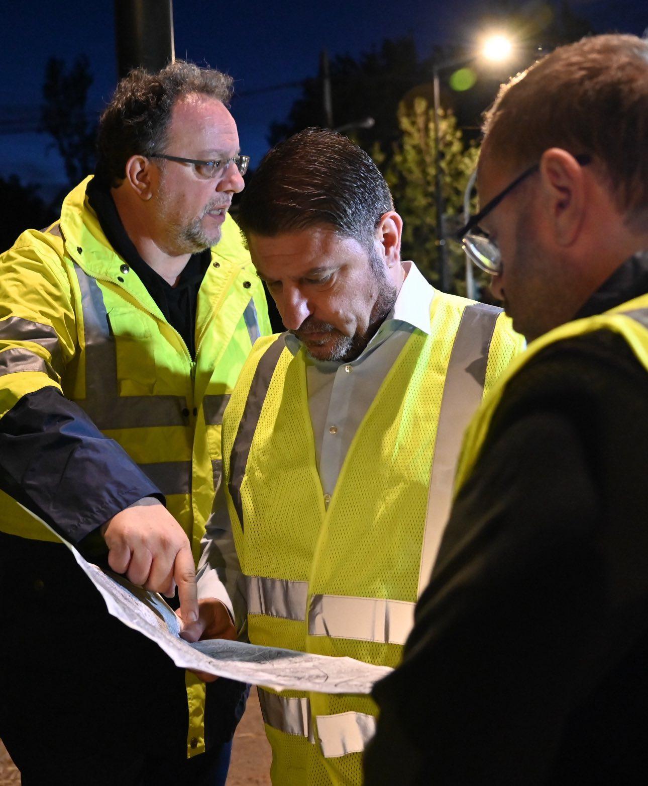 Νίκος Χαρδαλιάς: «Στους δρόμους της Αττικής έχει θέση μόνο η ασφάλεια» 233 εκατ. ευρώ για 58 μεγάλα έργα οδοποιίας από την Περιφέρεια Αττικής