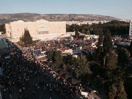 Αναταράξεις στην πολιτική σκηνή: Συγκρούσεις και κινητοποιήσεις στη χώρα