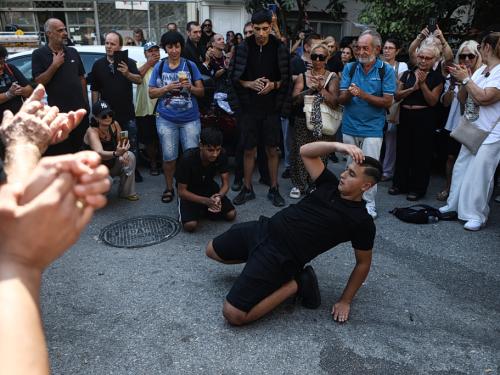 Ο θάνατος του Γιώργου Μαζωνάκη: Μια τραγωδία που συγκλόνισε την Ελλάδα