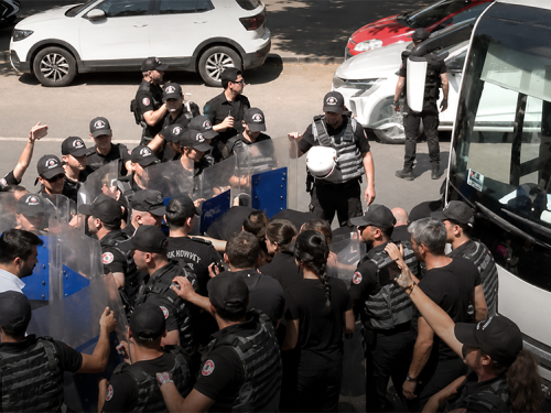 Διαδηλώσεις κατά του ΝΑΤΟ: Ηχηρή αντίσταση στην Ελλάδα και την Τουρκία