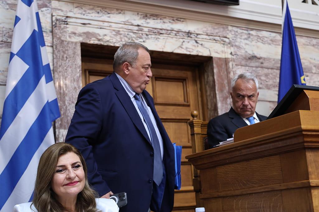 Διαφθορά και Συνταγματική Αναθεώρηση: Η Τρέχουσα Πολιτική Σκηνή