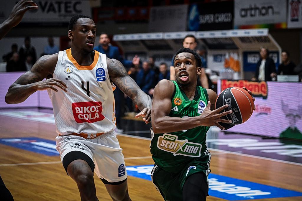 Παναθηναϊκός και Ολυμπιακός κυριαρχούν σε Πάτρα και Βουλιαγμένη