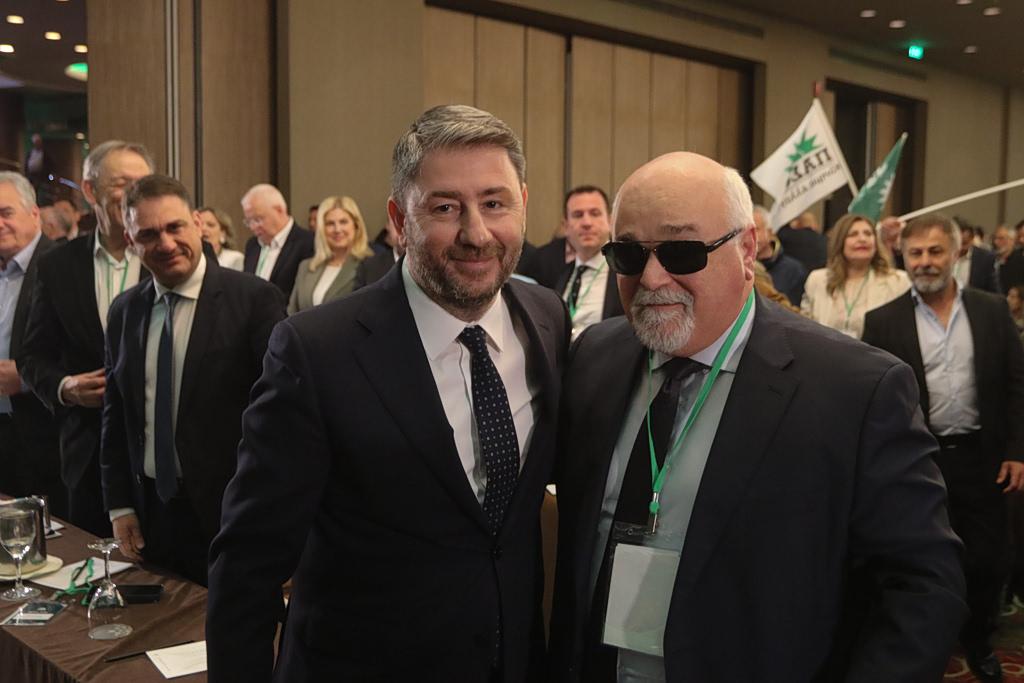 Πολιτικές εξελίξεις στο ΠαΣοΚ: Νέα γραμματεία και προκλήσεις