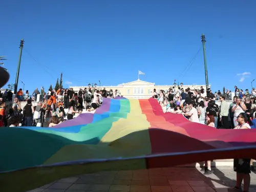 Σοκαριστικές εξελίξεις στην Αθήνα: Ένας νεκρός και μαζικές κινητοποιήσεις