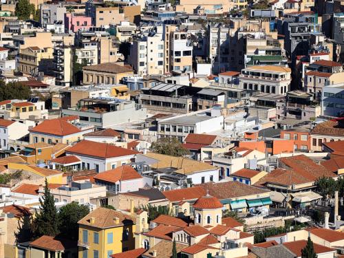 Σημαντικές Πολιτικές Εξελίξεις: Από το Παγκόσμιο Κύπελλο έως την Ψηφιακή Δικαιοσύνη