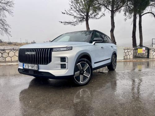Νέα SUV και ηλεκτρικά οχήματα αλλάζουν την ελληνική αγορά αυτοκινήτου