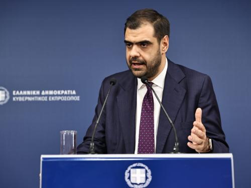 Σημαντικές Πολιτικές Εξελίξεις: Από το Άγιο Όρος στην Βουλή