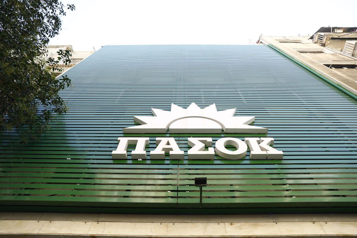 Εντάσεις στο Αιγαίο και αποχαιρετισμοί στον Κωνσταντίνο Τσουκαλά