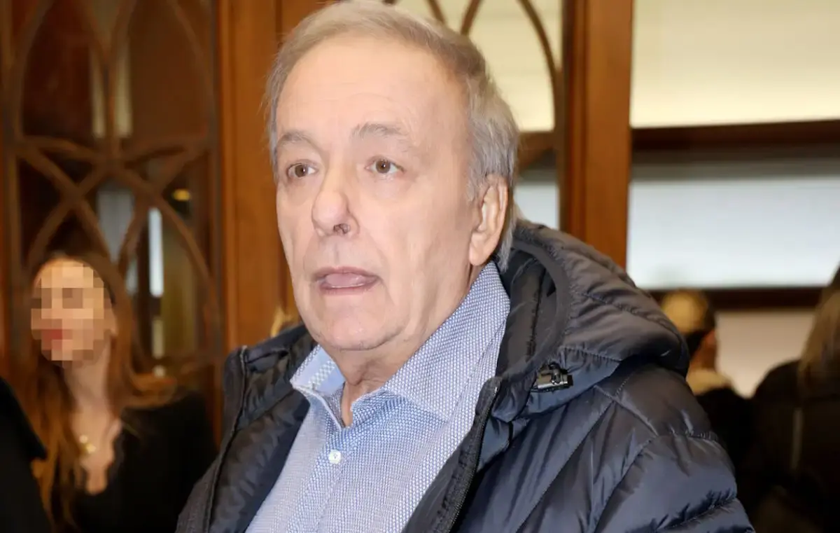 Πολιτικές εξελίξεις και κοινωνικά σχόλια στην Ελλάδα