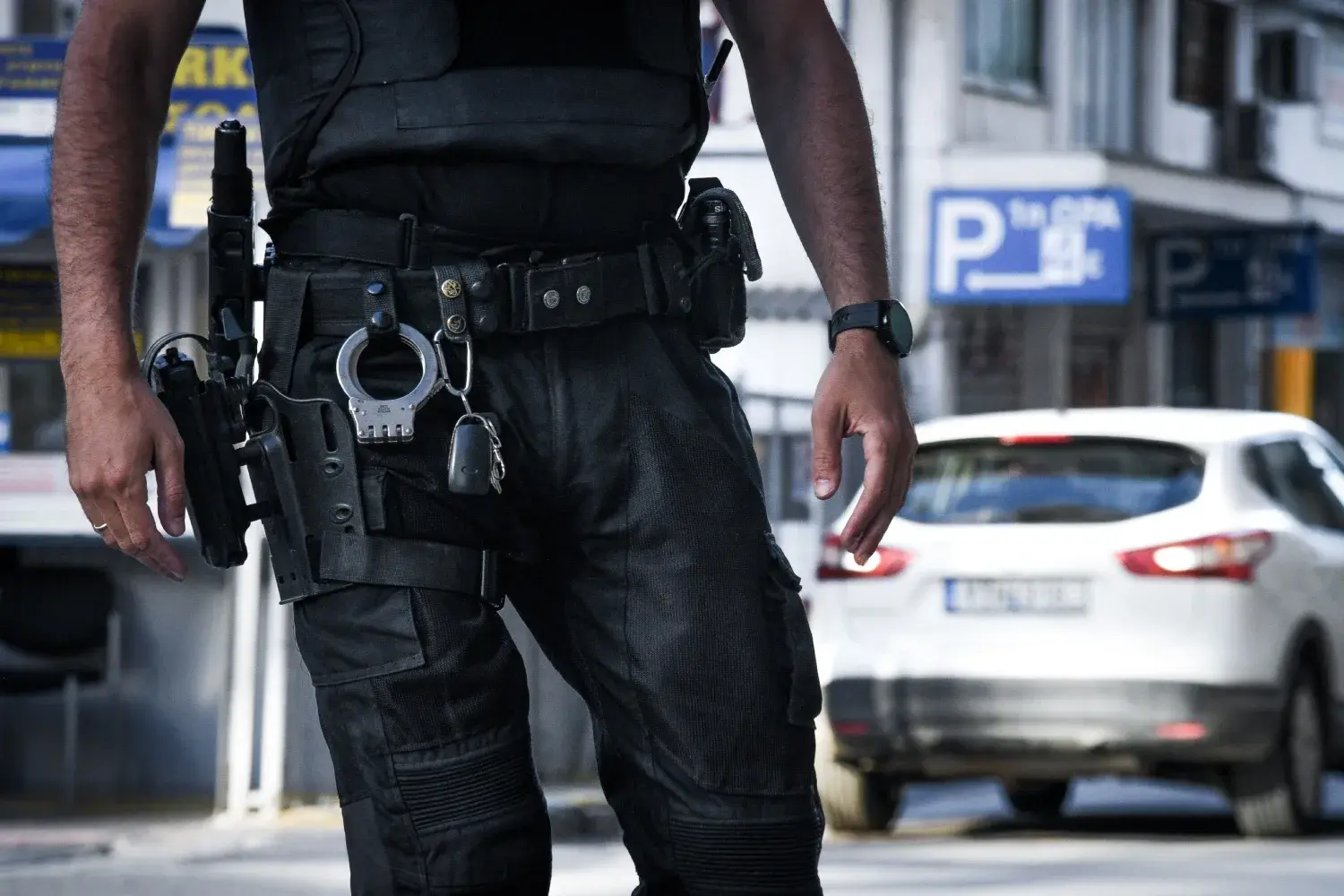 Σοβαρές πολιτικές εξελίξεις στην Ελλάδα: Απάτες και εγκληματικότητα