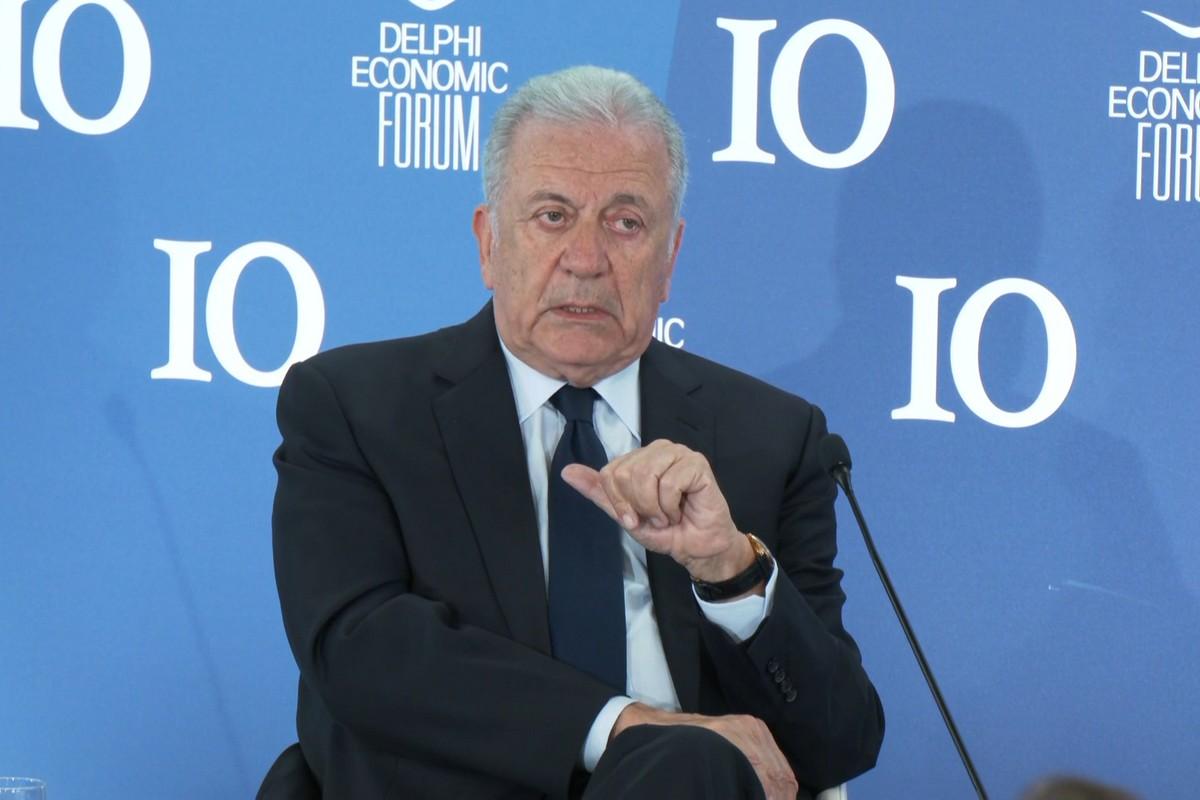 Σημαντικές Πολιτικές Εξελίξεις: Από τον Πόλεμο στην Ουκρανία ως την Ισπανία