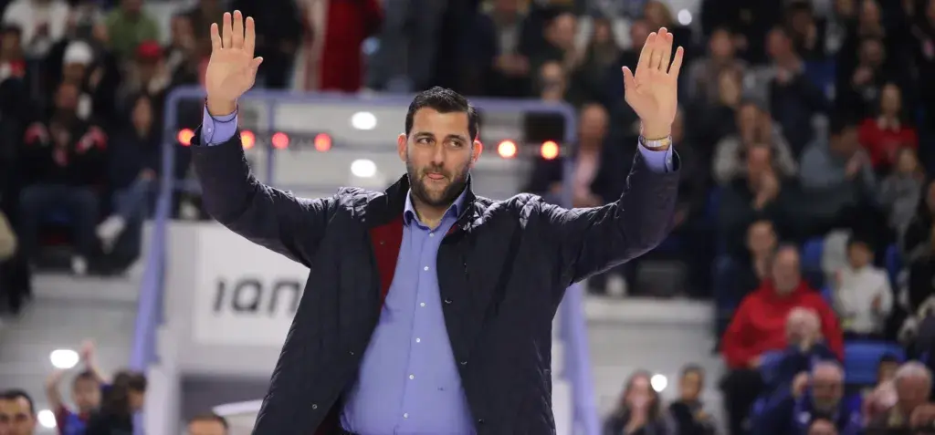 Σημαντικές Πολιτικές Εξελίξεις: Από τον Μπουρούση στη Γεωργία Αγγελοπούλου