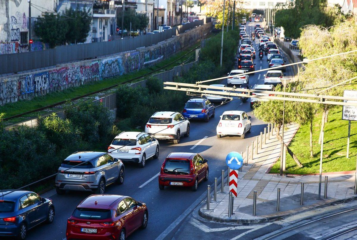 Σοβαρές εξελίξεις στην πολιτική σκηνή: Από εκρήξεις μέχρι αστυνομικές έρευνες