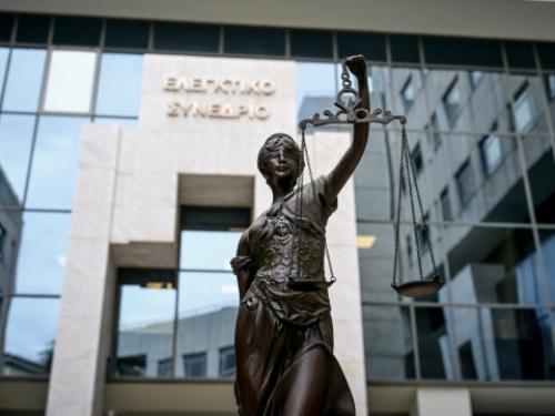 Εξελίξεις και προκλήσεις στην πολιτική σκηνή της Ελλάδας