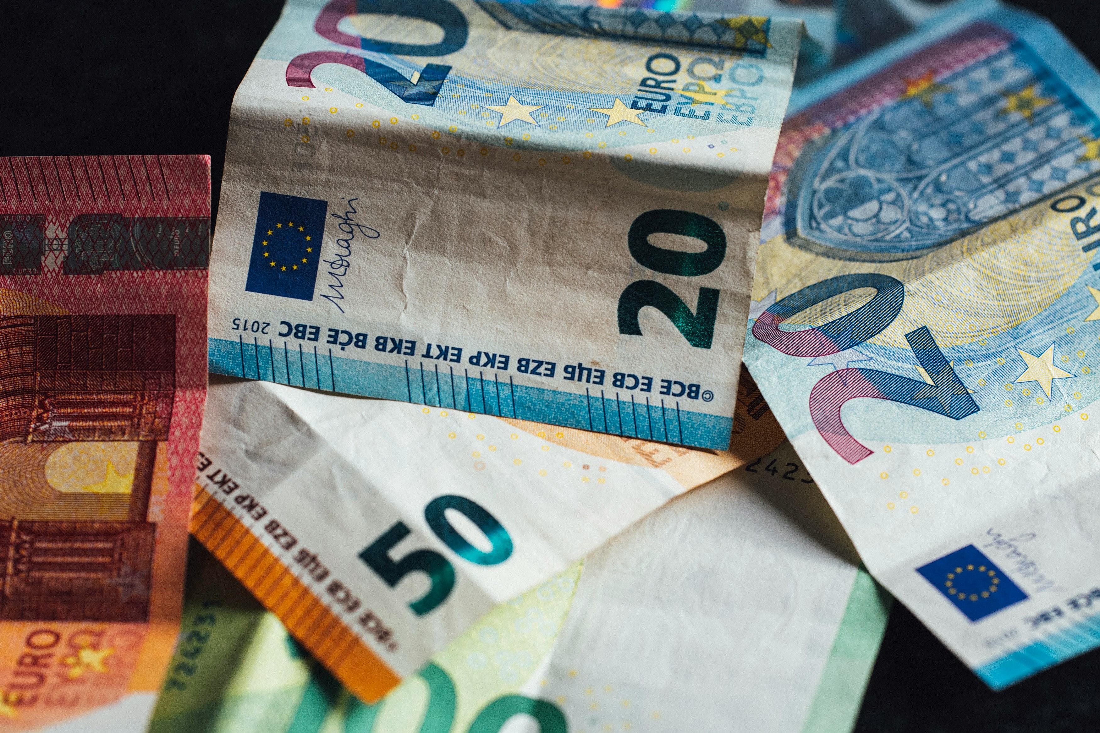 Αυξήσεις τιμών και επιδοτήσεις: Η νέα οικονομική πραγματικότητα