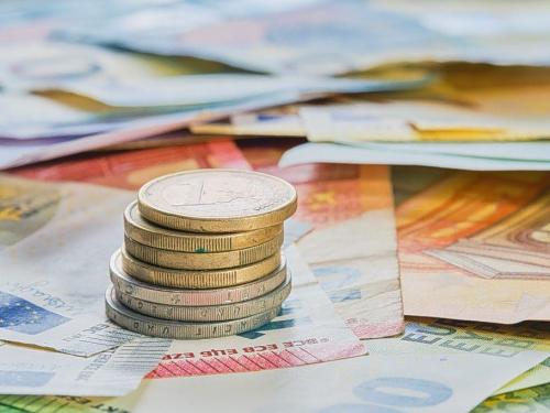 Ανατροπές και Προκλήσεις στην Οικονομία: Νέα Μέτρα και Επικίνδυνες Απάτες