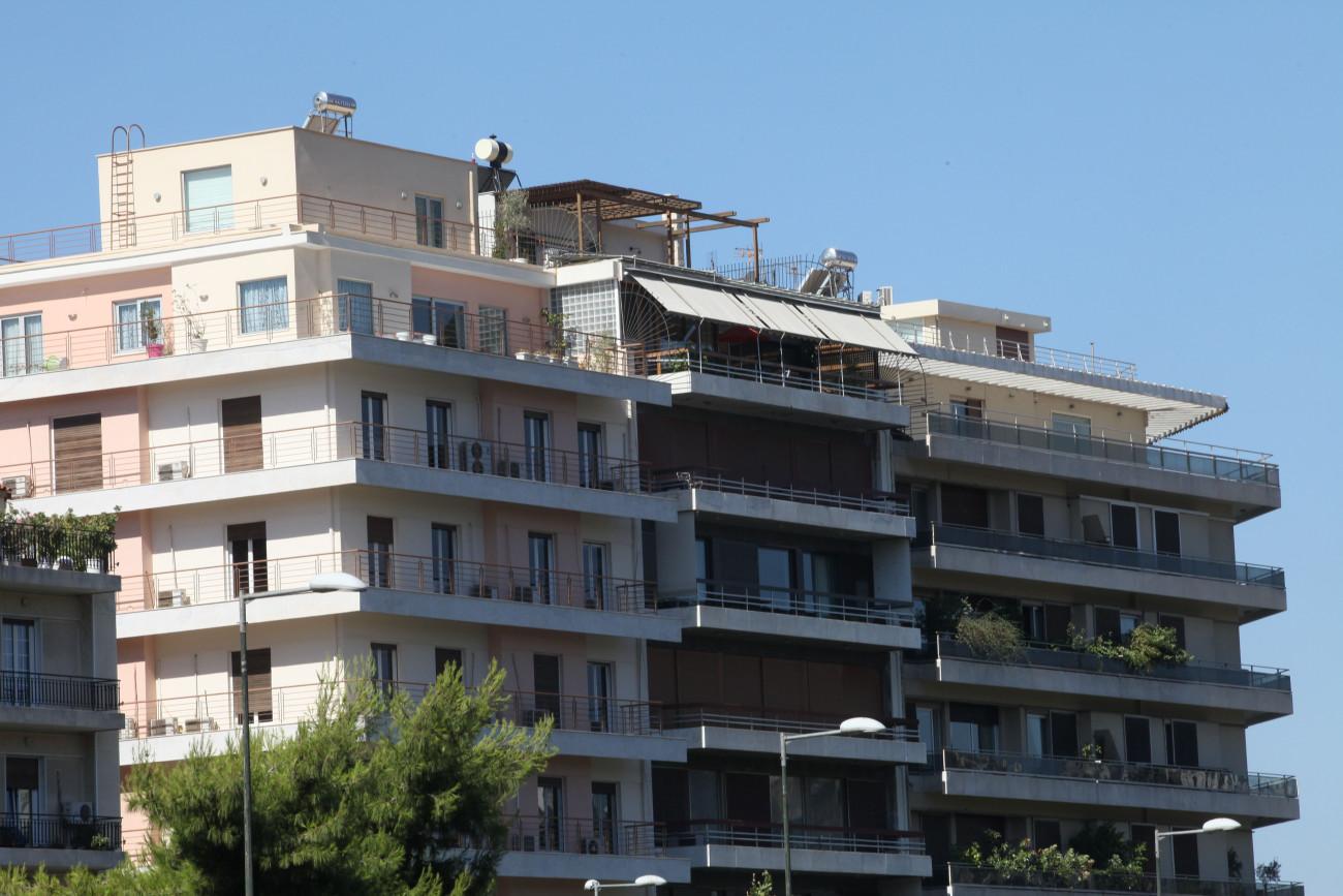 Σημαντικές Πολιτικές Εξελίξεις: Από κατασχέσεις ακινήτων έως νέες ρυθμίσεις