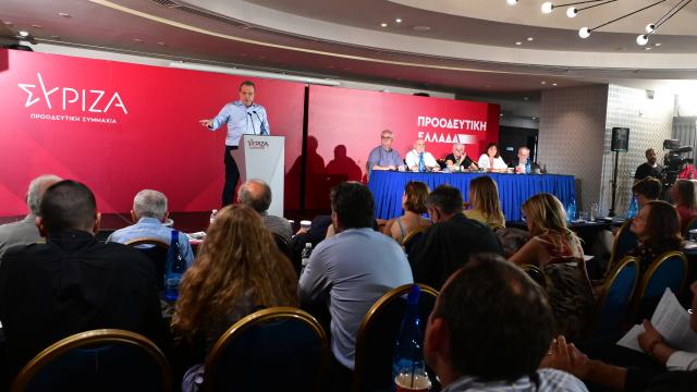 Βαθιές τομές και ανατροπές στην πολιτική σκηνή: Οι τελευταίες εξελίξεις