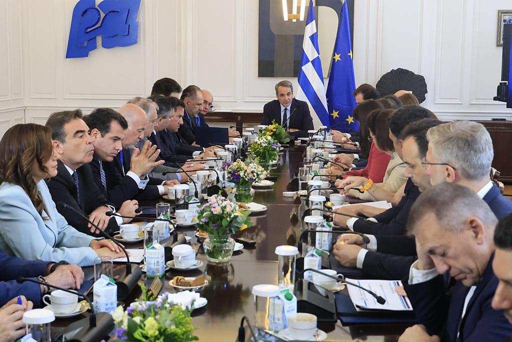 Η Αντιπολεμική Συνδιάσκεψη και οι προκλήσεις για την ελληνική πολιτική σκηνή
