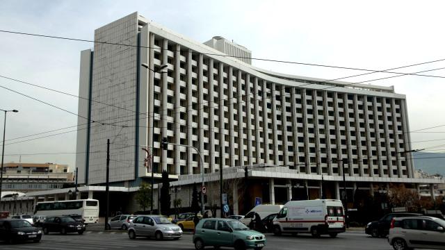 Σοβαρές Πολιτικές Εξελίξεις: Από τροχαία ατυχήματα μέχρι δικαστικές υποθέσεις