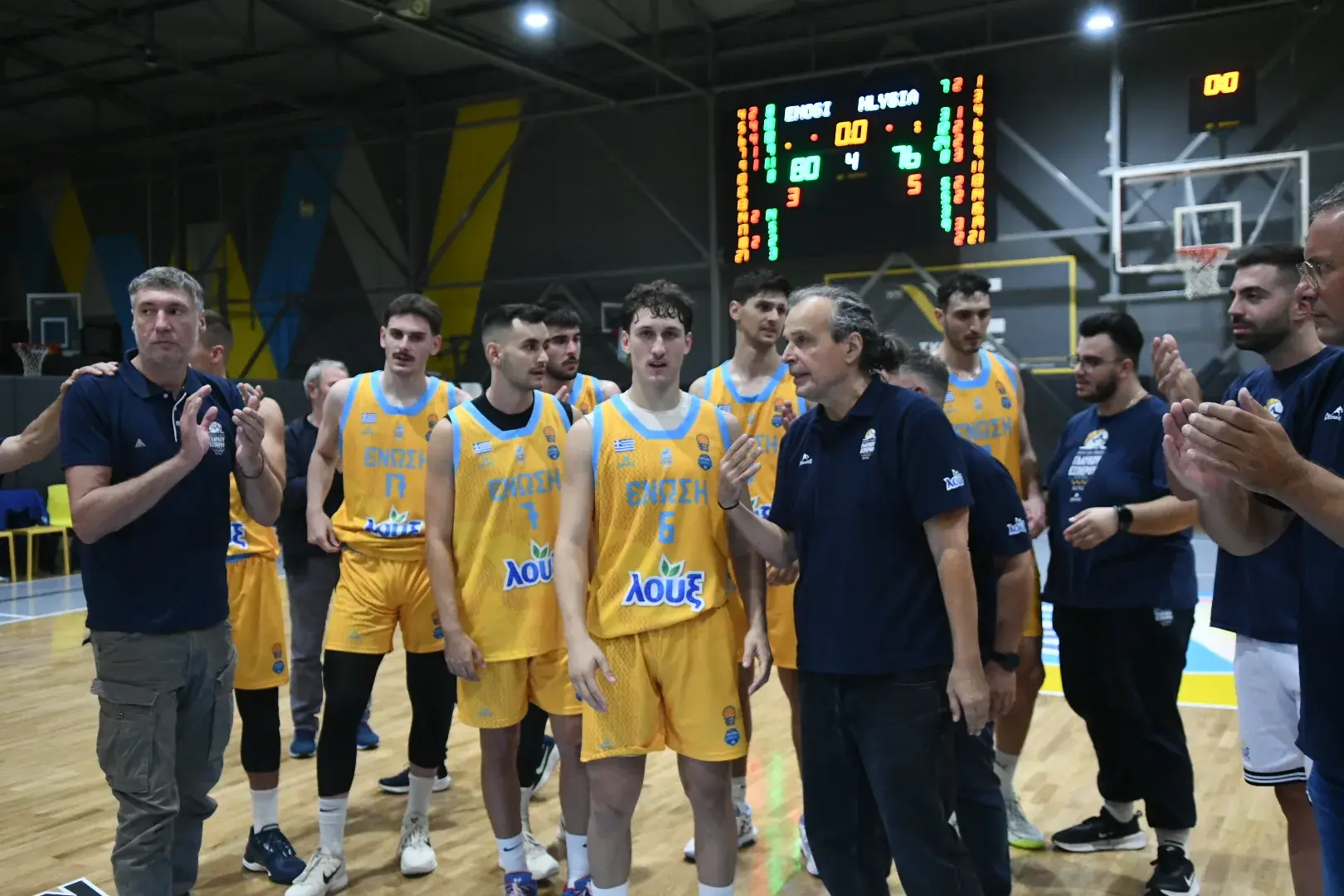 Πολιτικές εξελίξεις: Φυλάκιση Σαράν και προετοιμασίες για τους τελικούς