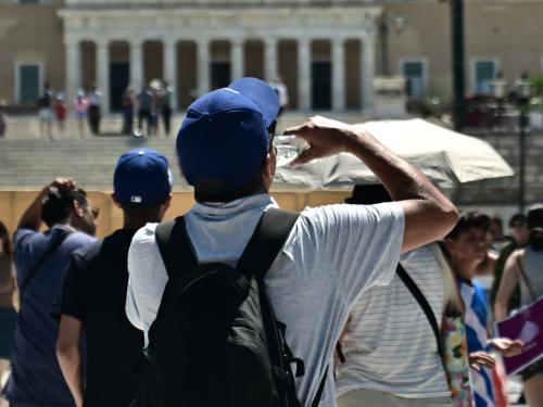 Έρχεται κύμα καύσωνα: Ακραίες θερμοκρασίες στην Ελλάδα