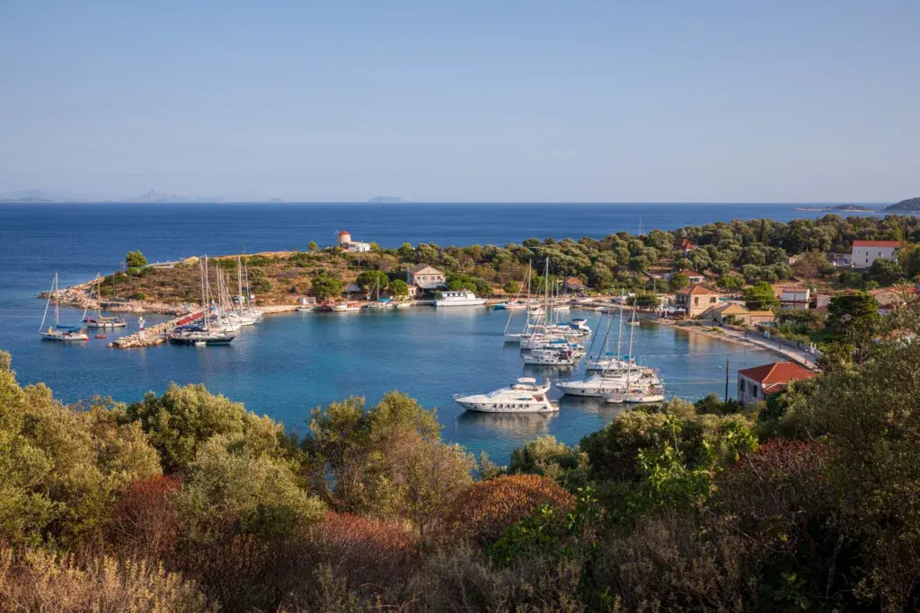Η πολιτική σκηνή της Ελλάδας: Ανατροπές και εξελίξεις