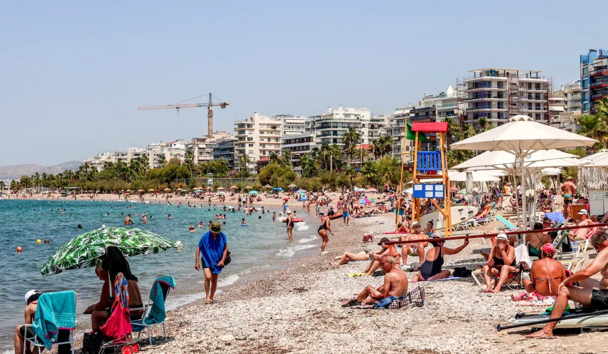Συναγερμός στην Υγεία και Νομικά Θέματα: Επιπτώσεις και Αντιδράσεις