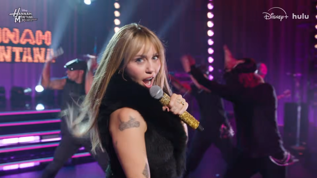 Επιστροφή της Hannah Montana και μεταρρυθμίσεις στην εκπαίδευση των παραστατικών τεχνών