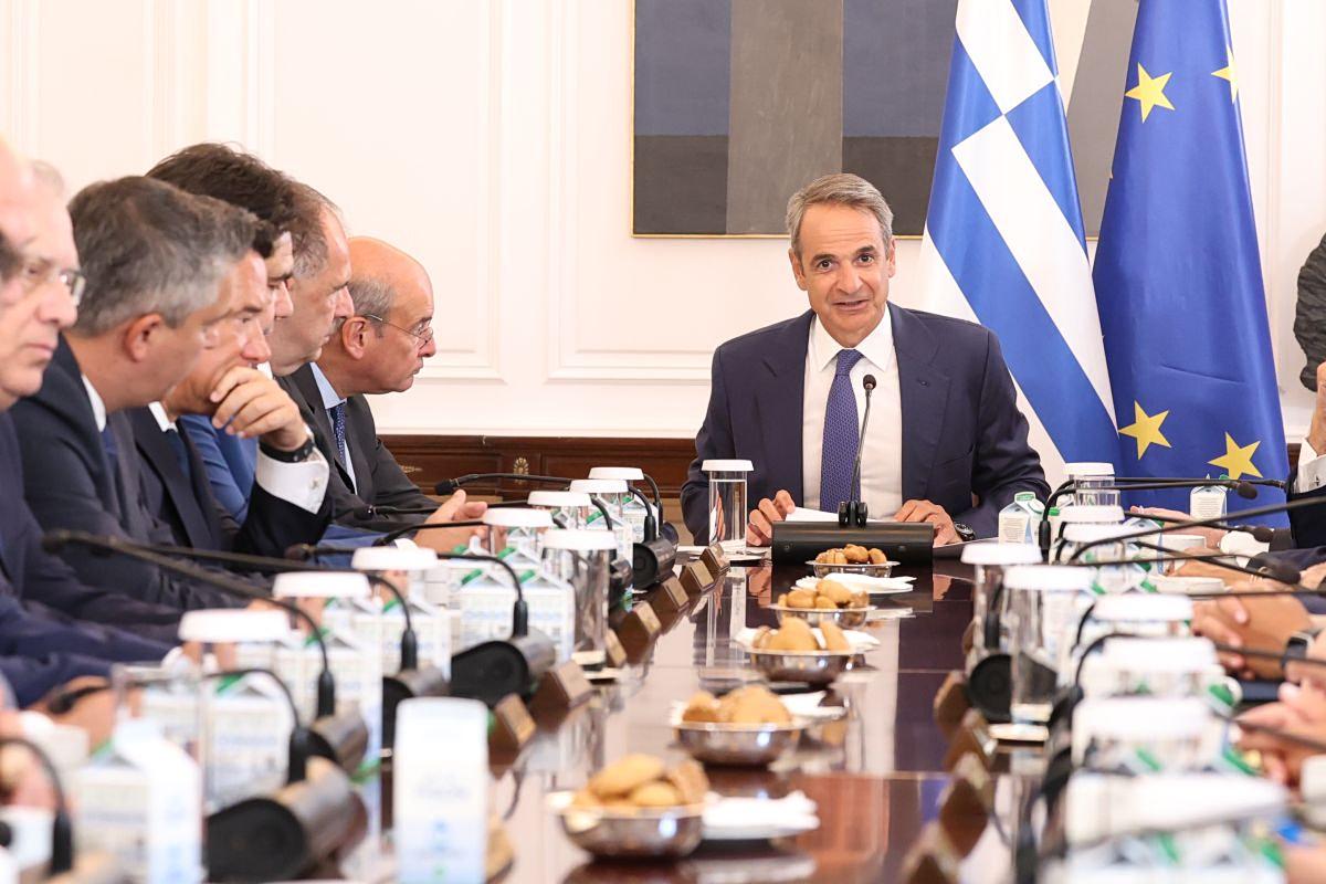 Νέες προκλήσεις για την κυβέρνηση με την παραπομπή Τριαντόπουλου στο Ειδικό Δικαστήριο