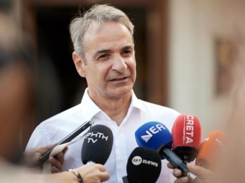 Δραματικές πολιτικές εξελίξεις: Αποχαιρετισμός στον Στέφανο Μάνο και μηνύματα για την Τουρκία