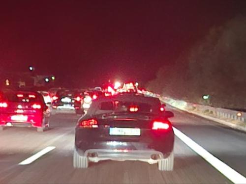 Σοβαρές πολιτικές εξελίξεις: Τροχαία ατυχήματα και πυρκαγιές στην Ελλάδα