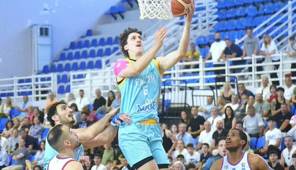 Ανατροπές στον αθλητισμό: Μαγκουάιρ, Φαλ και οι εθνικές κλήσεις