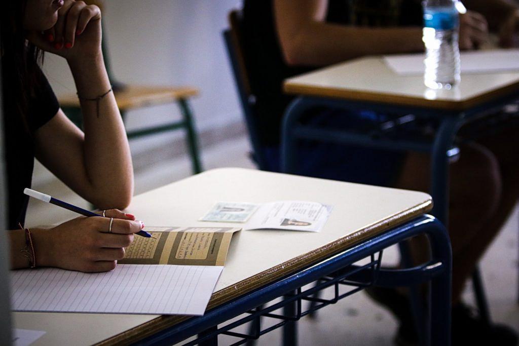 Σημαντικές Πολιτικές Εξελίξεις: Νοροϊός, Πανελλήνιες και Ασφάλεια