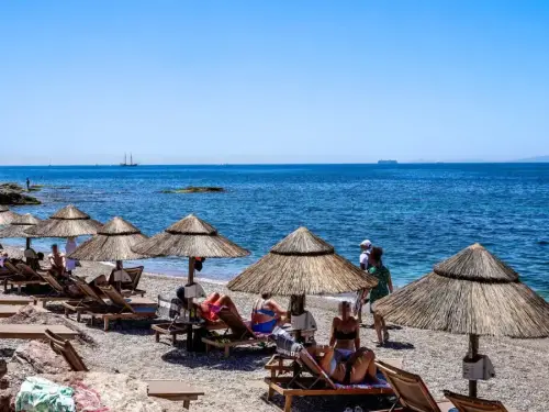 Σοβαρές πολιτικές εξελίξεις και θλιβερές ειδήσεις στην Ελλάδα