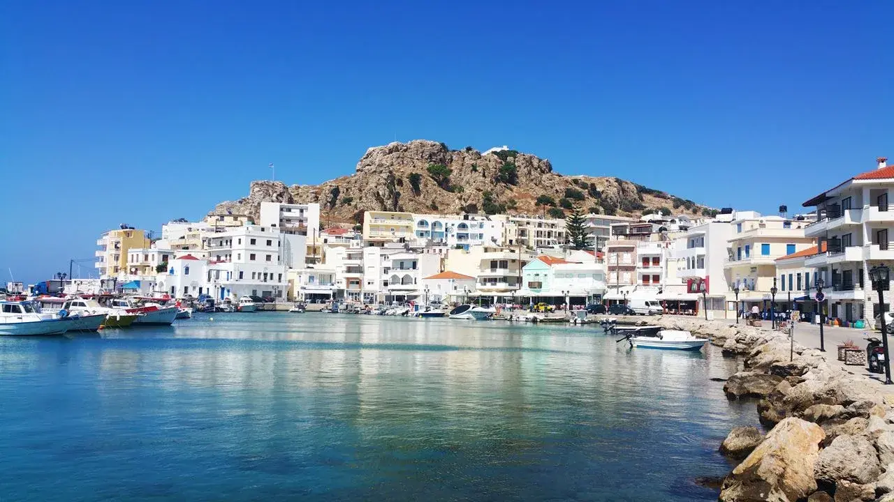 Σημαντικές Πολιτικές Εξελίξεις: Συλλήψεις και Φυσικές Καταστροφές