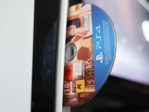 Η Sony αποσύρει τα δισκάκια: Η εποχή της ψηφιακής ψυχαγωγίας είναι εδώ