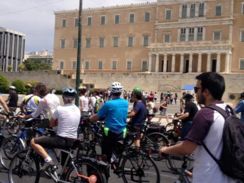Ανατροπές και προκλήσεις: Πολιτικά και κοινωνικά ζητήματα στην Ελλάδα