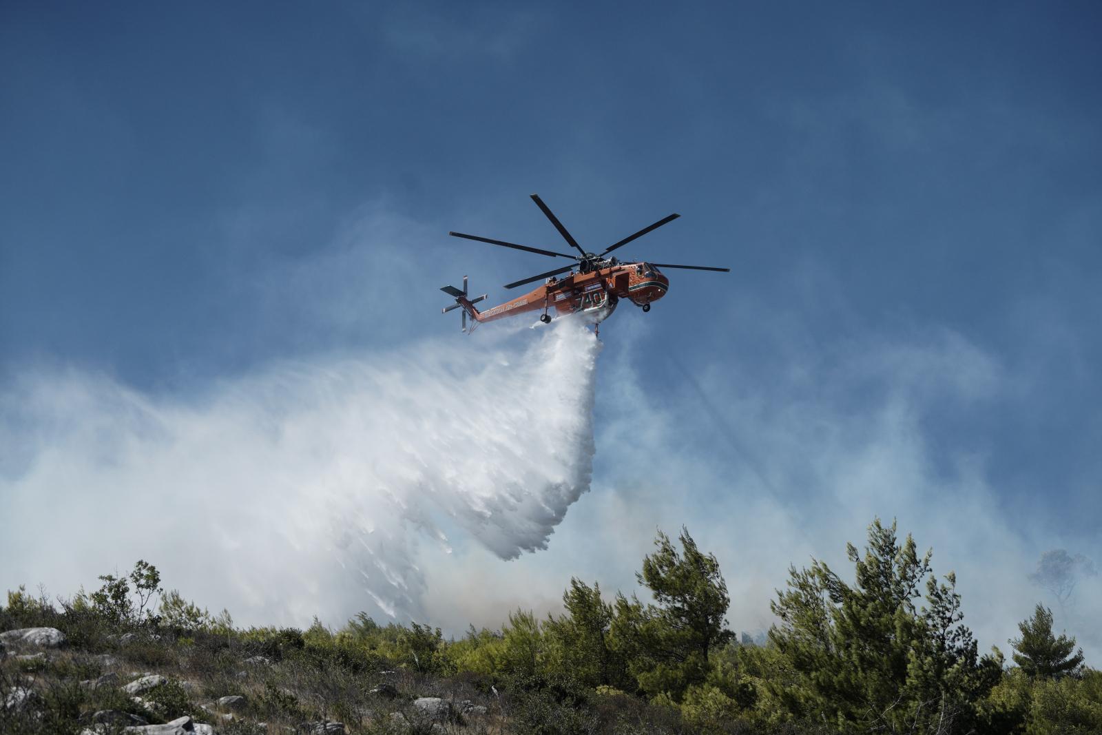Σημαντικές Πολιτικές Εξελίξεις: Από τον Τουρισμό έως τις Φωτιές